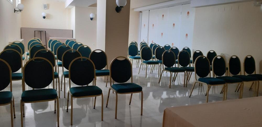 Crisol Chiclana Hotel Чиклана де ла Фронтера Екстериор снимка