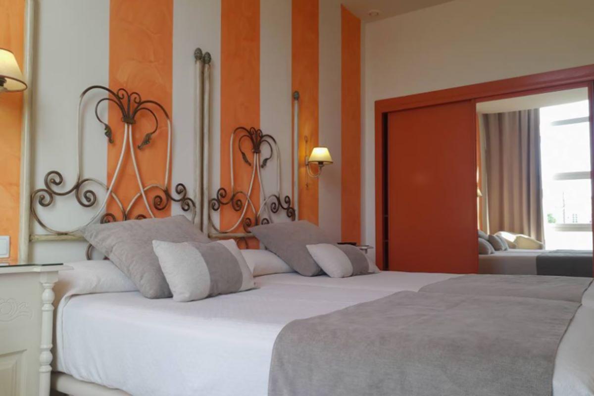 Crisol Chiclana Hotel Чиклана де ла Фронтера Екстериор снимка